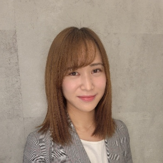 代表取締役社長 大橋彩花